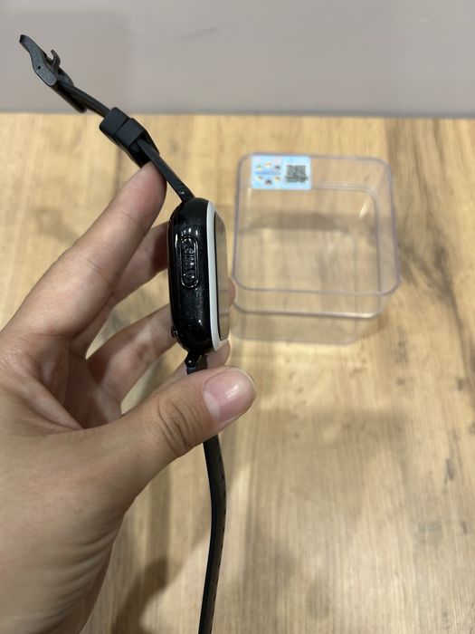 Продам детские часы с GPS