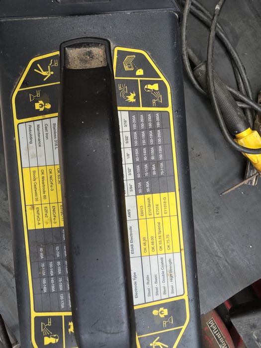 Aparat de sudura Esab ES 150i
