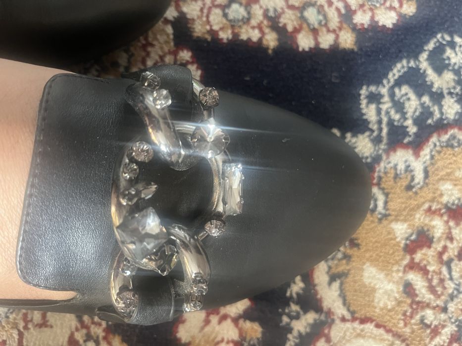 Продам балетки REUCHLL