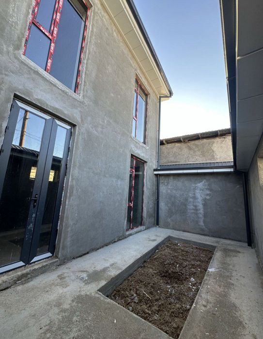 Юнусабад район Шахристанский Каробка 2.2 соток