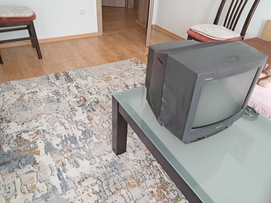 Телевизор "Сони" - 14 инча, в отлично работно състояние!