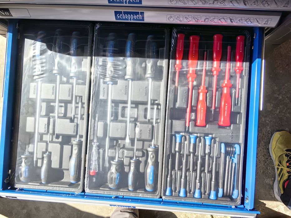 Количка с инструменти 263 части Scheppach TW1000