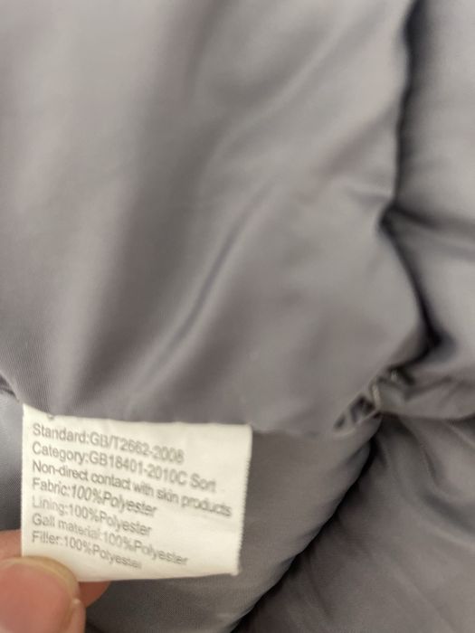 Продам детскую куртку