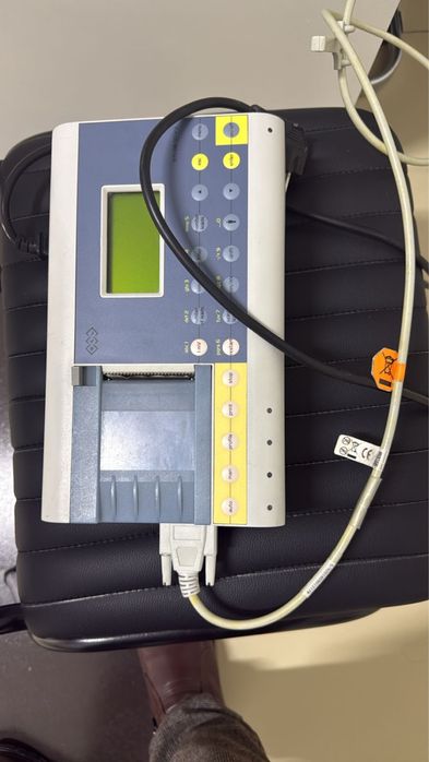 Продам ЭКГ аппарат.