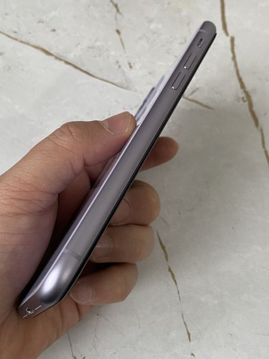 Iphone 11 violet ideal