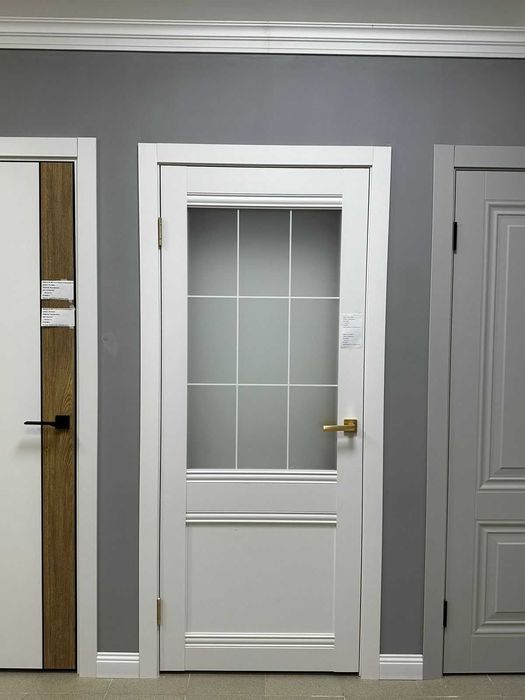 Двери межкомнатные и Ламинат