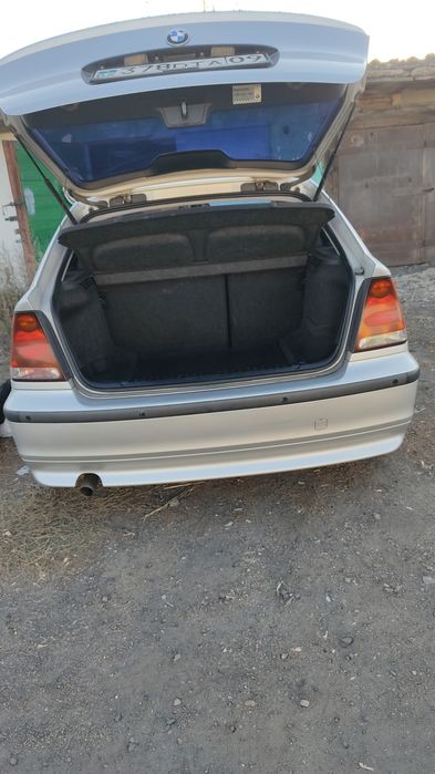 Продам БМВ е46 компакт