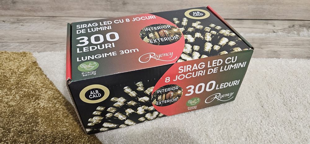 Instalație 300 Led-uri, Culoare LED-uri Alb Cald, Lungime 30m