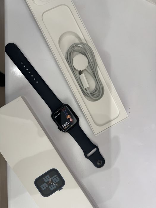Apple watch se 44mm.