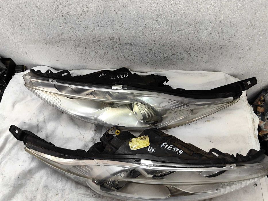 Оригинални фарове Форд Фиеста  Ford Fiesta MK7 08-13