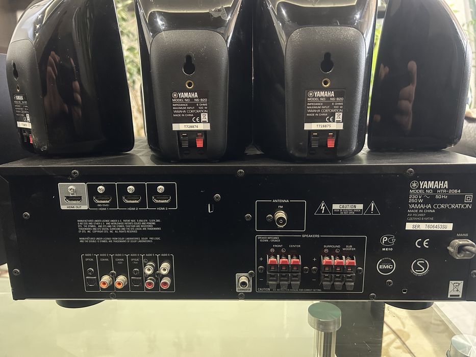 Yamaha HTR-2064 ресивър + колони