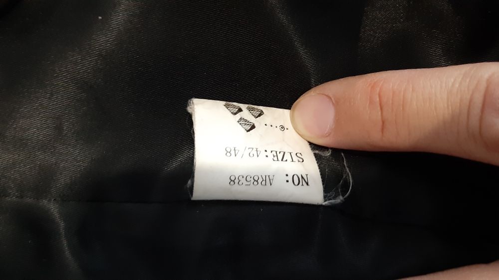 Продам кожанную куртку