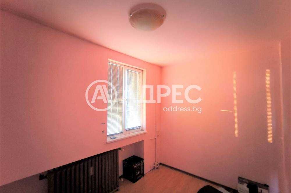 Продава се Тристаен апартамент в Разград, Васил Левски - 66 кв.м за 1005 €/кв.м - Снимка #3