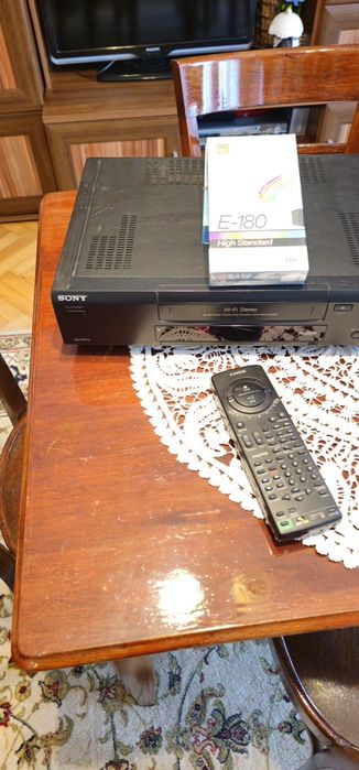 Video recorder SONY excelent plus 20 casete noi.