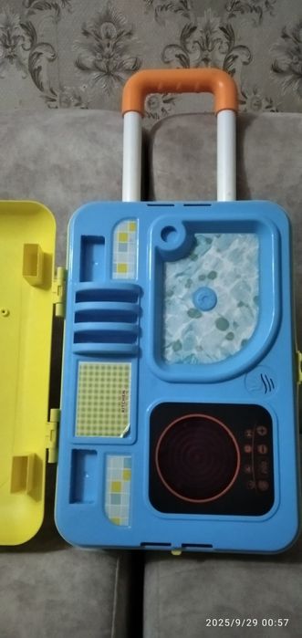 Детская посуда с плитой