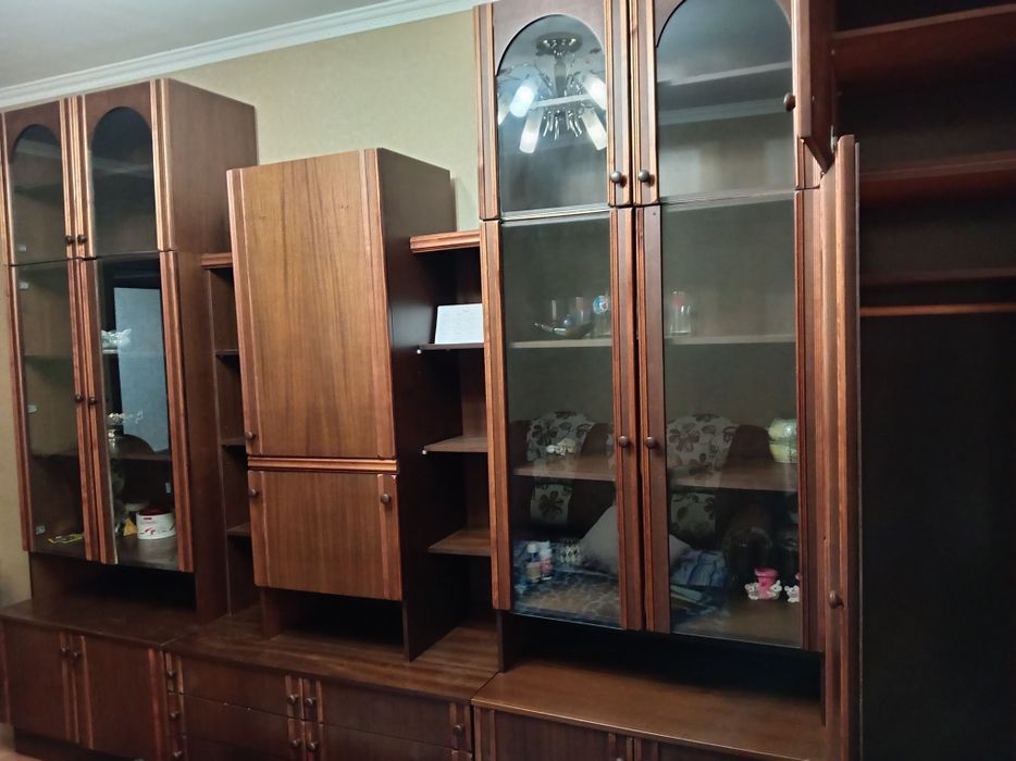 Шкафы стенка продаются