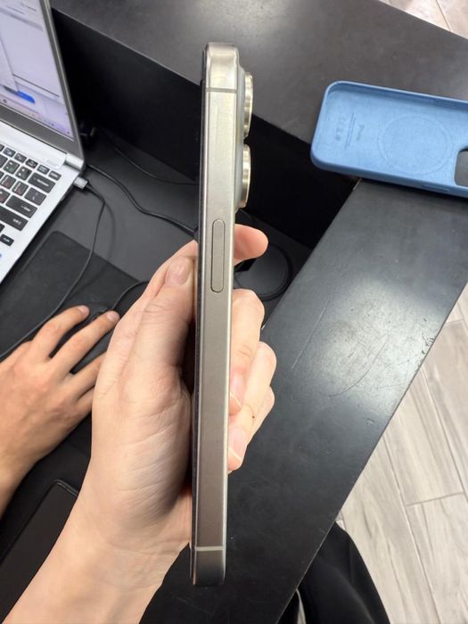 Iphone 15 pro 256 гб