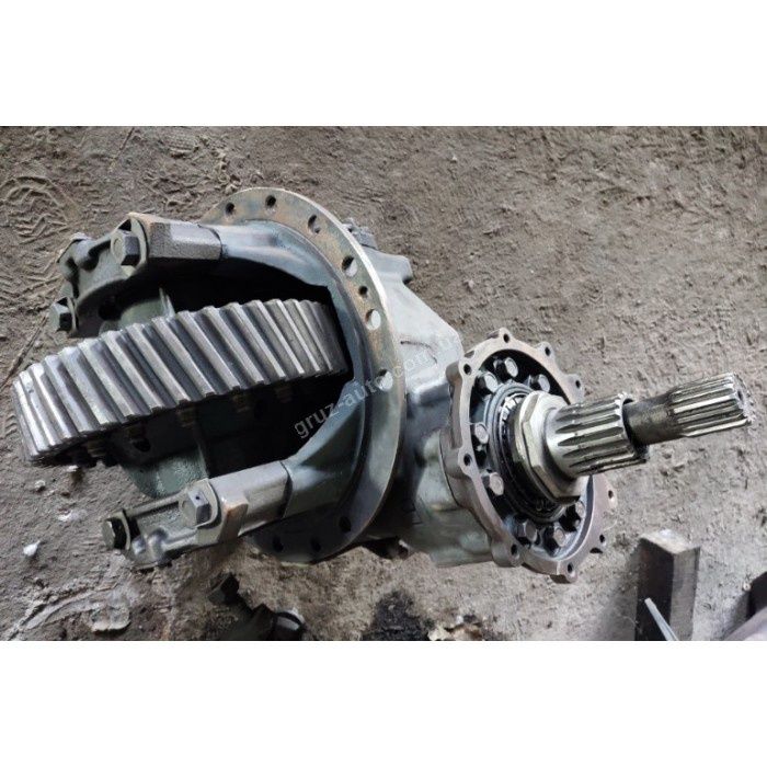 Продам редуктор средний 47 зубьев