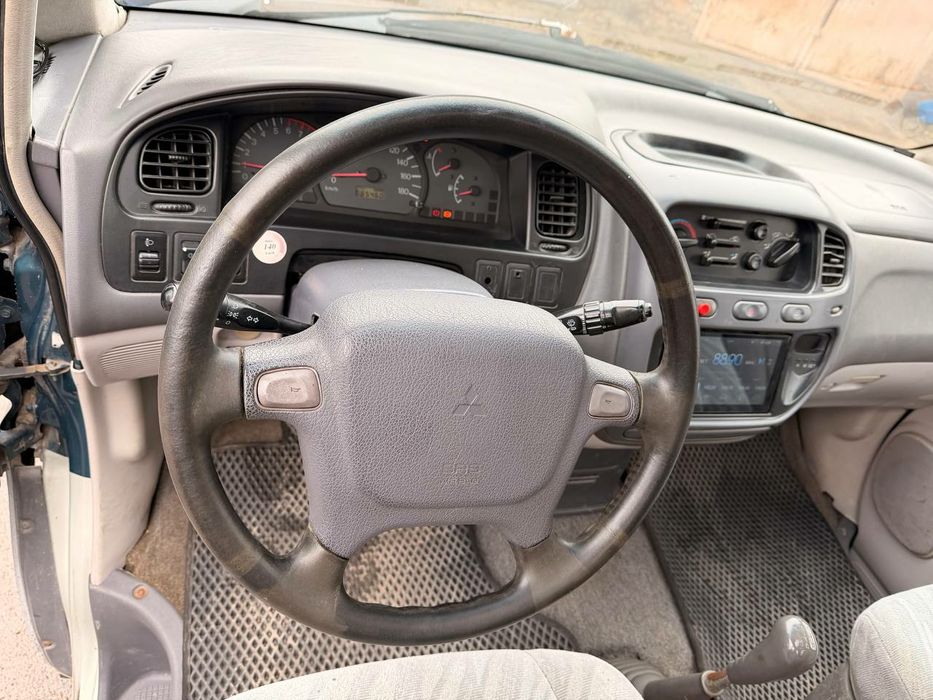 Митсубиси спейс гир