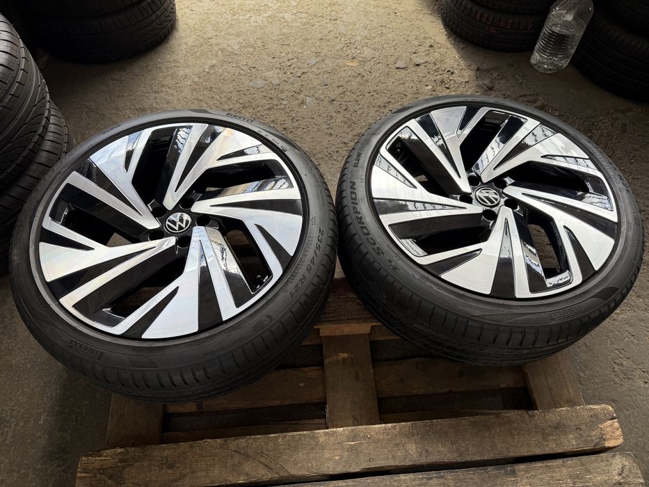 Jante originale VW ID4 / ID5 / ID6 / ID7 – Narvik cu anvelope vara in doua dimensiuni 255/40 21 cu 235/45 21