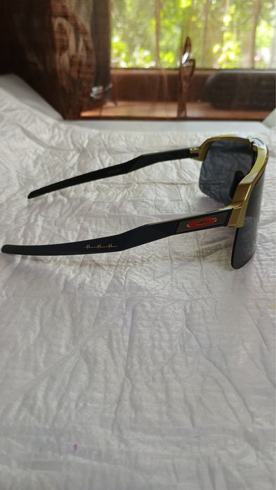 Ochelari Oakley Sutro