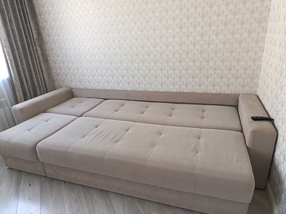Продам диван 3 м