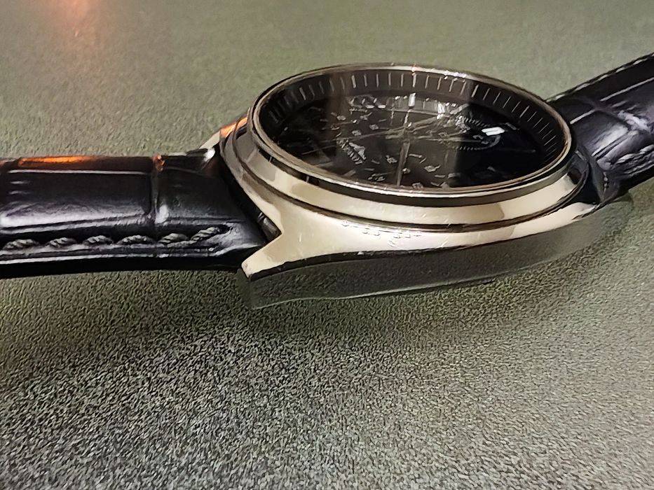 Часовник Longines Lungo Mare