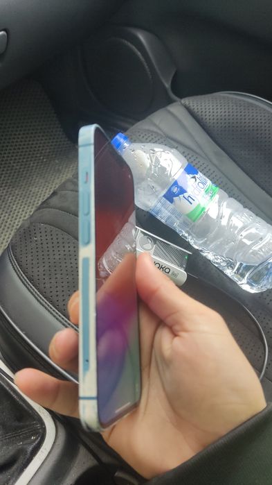 Продаётся Айфон 13