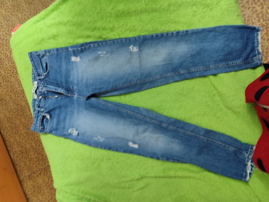 Джинсы размеры 27-28