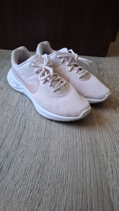 Nike Revolution 6 Next Nature