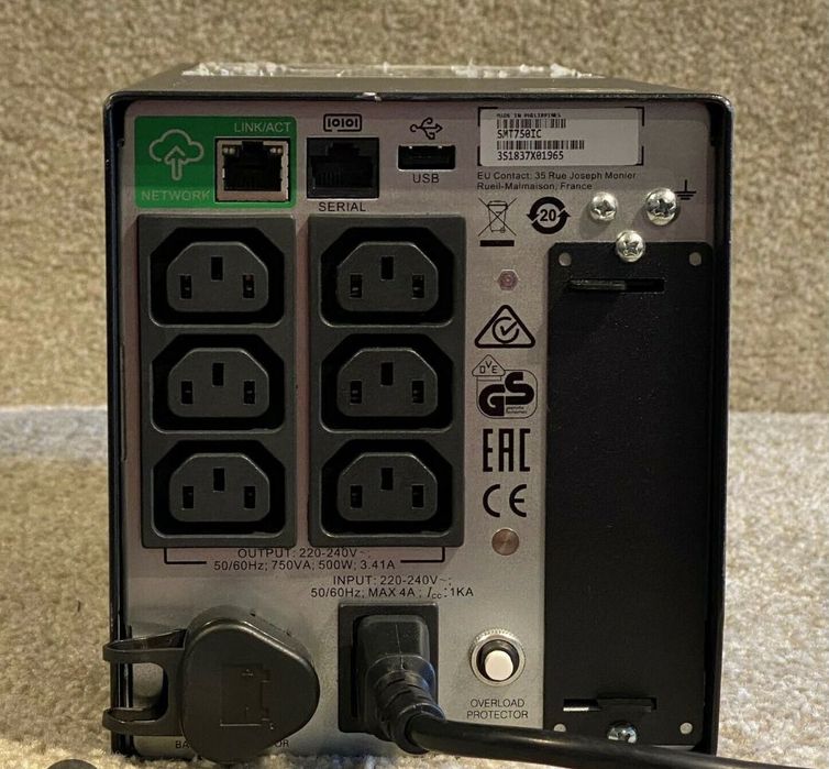 Stabilizator de tensiune/ups/apc/sursa sinusoidala 2200Va