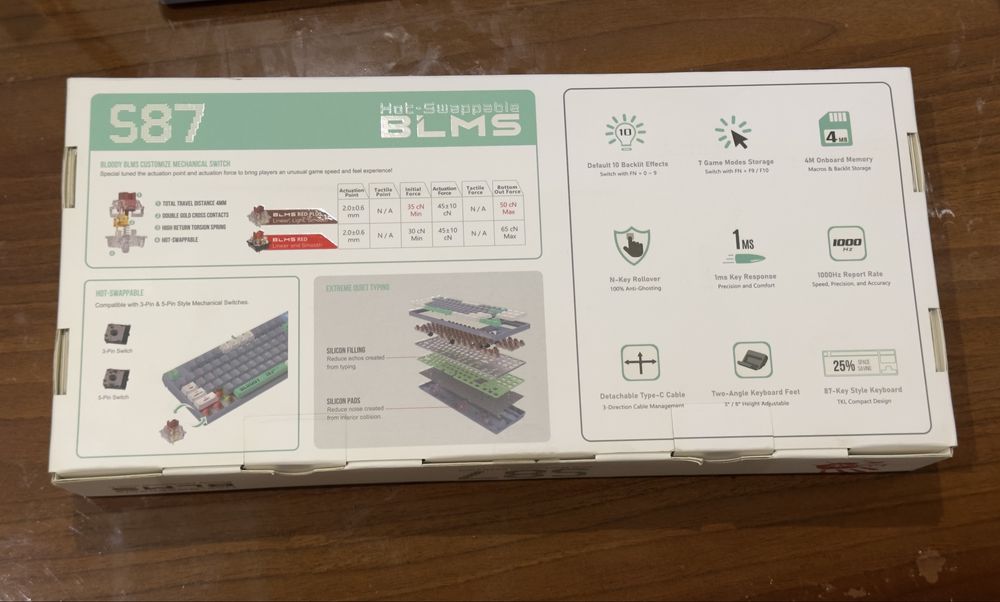 механические клавиатура Bloody S87 в отличном состоянии