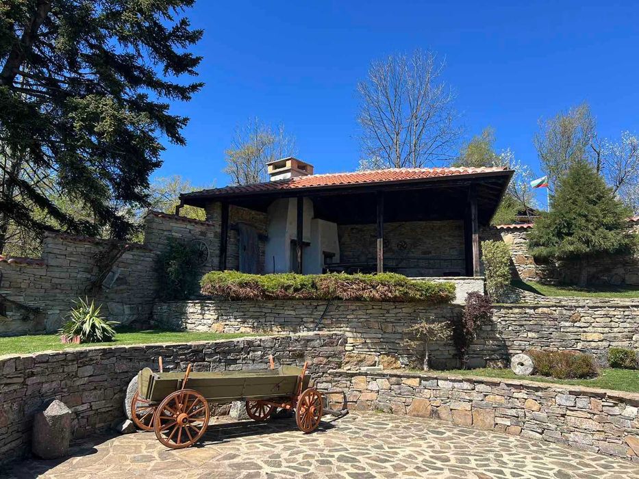 Продава се Къща в с. Конарското, Област Габрово - 246 кв.м за 793 €/кв.м - Снимка #5