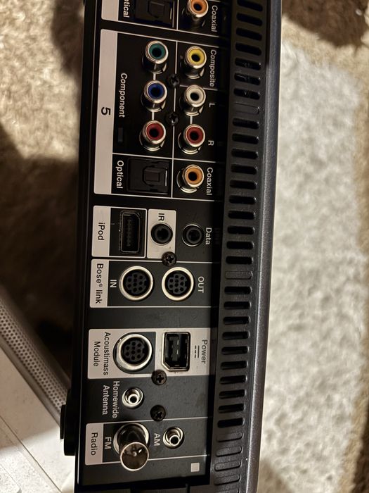 Consola BOSE LifeStyle AV35 și AV20