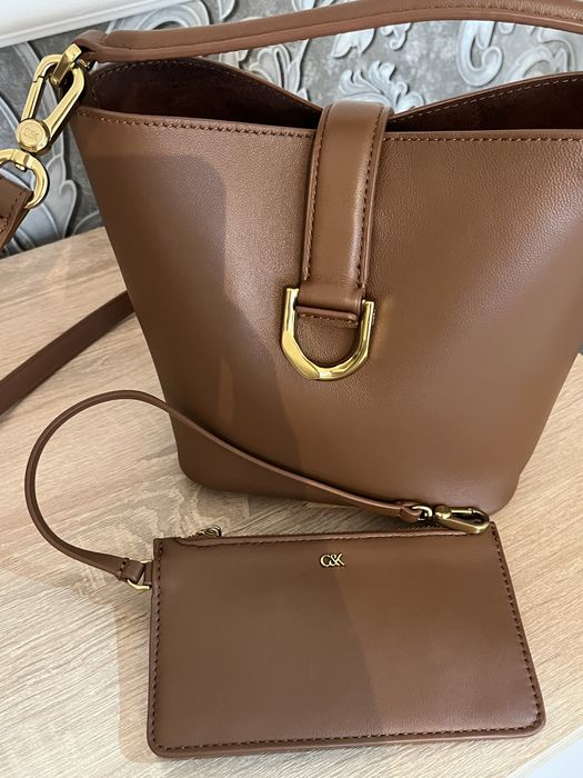 Сумка Charles and Keith