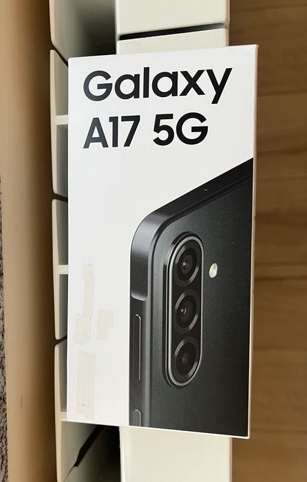 Samsung Galaxy A17