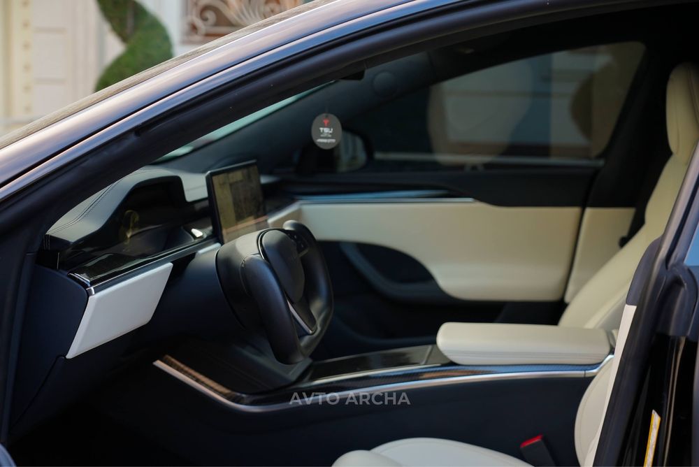 Tesla Model S Dual motor