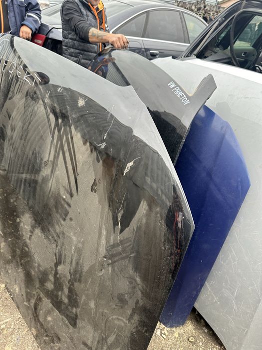 Преден капак Audi A5 8t 2008-2012 година със забележки ном 205