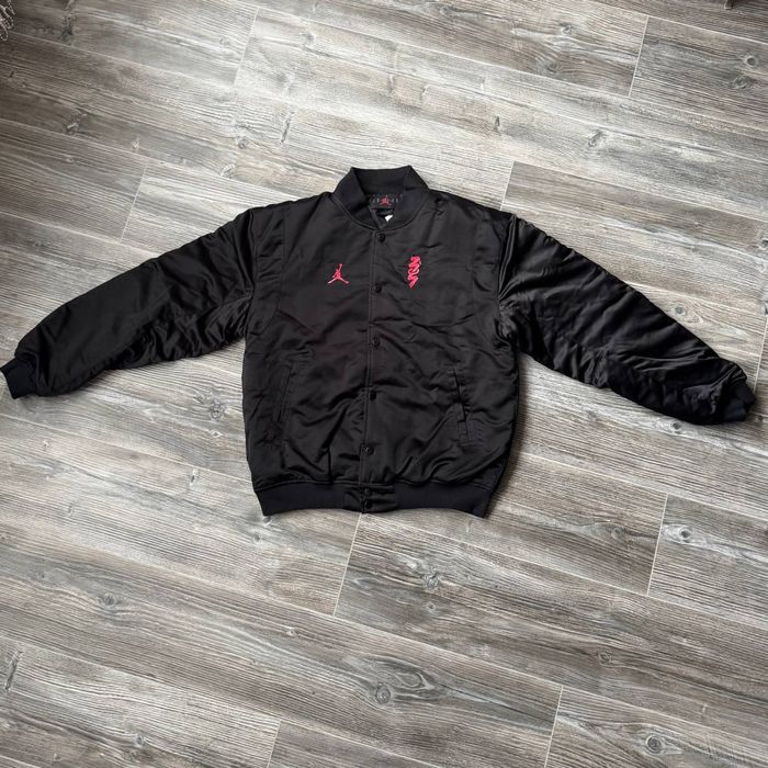 Air Jordan бомбер - М размер
