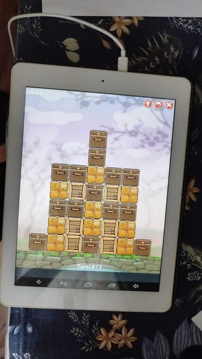 Интернет-планшет Onda V975