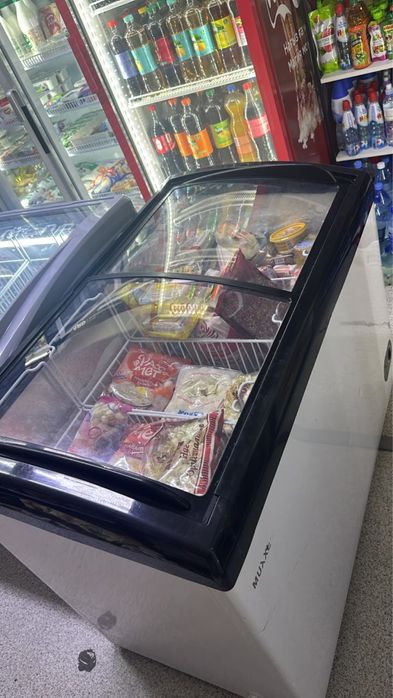Продам морозильник