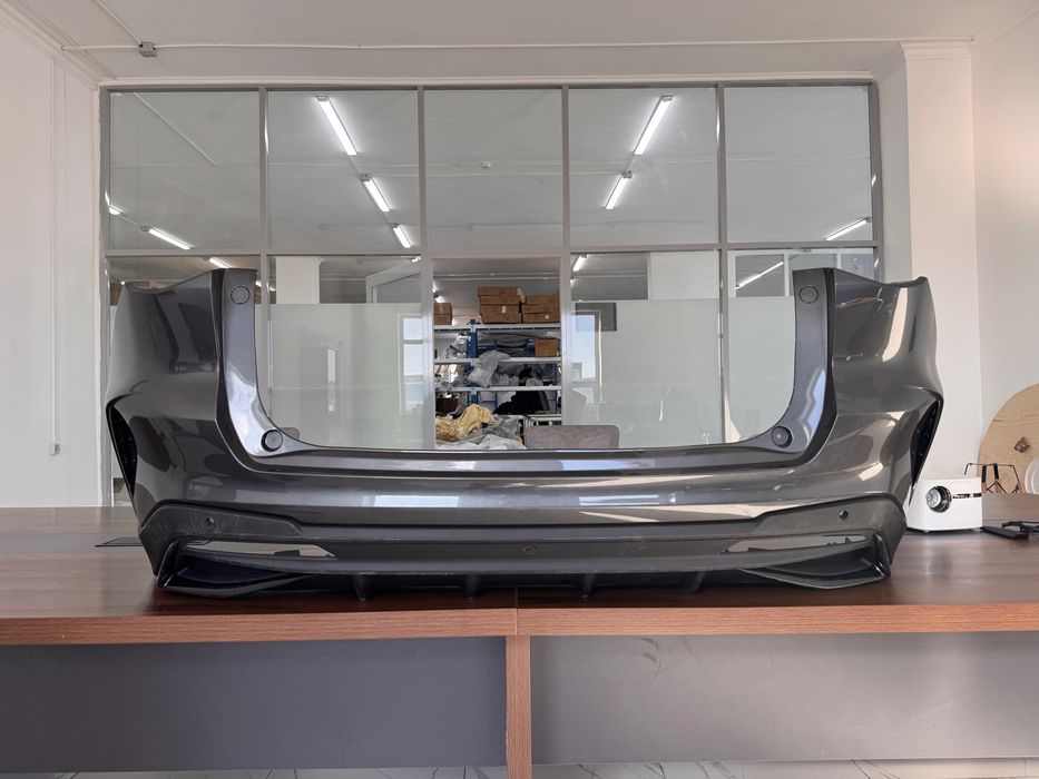 Changan X5 Plus задний бампер мокрый асфалт