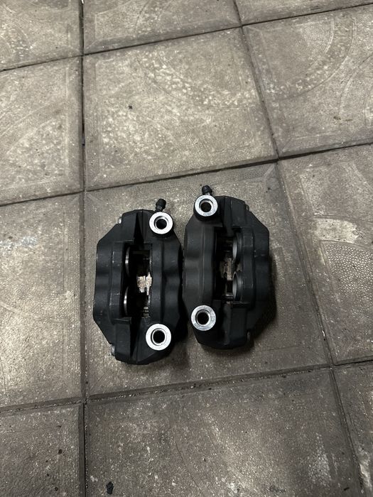 Спирачни аарати, маркучи и помпа SUZUKI