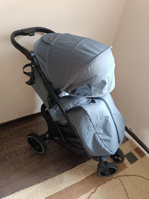 Продам коляску, всесезонная