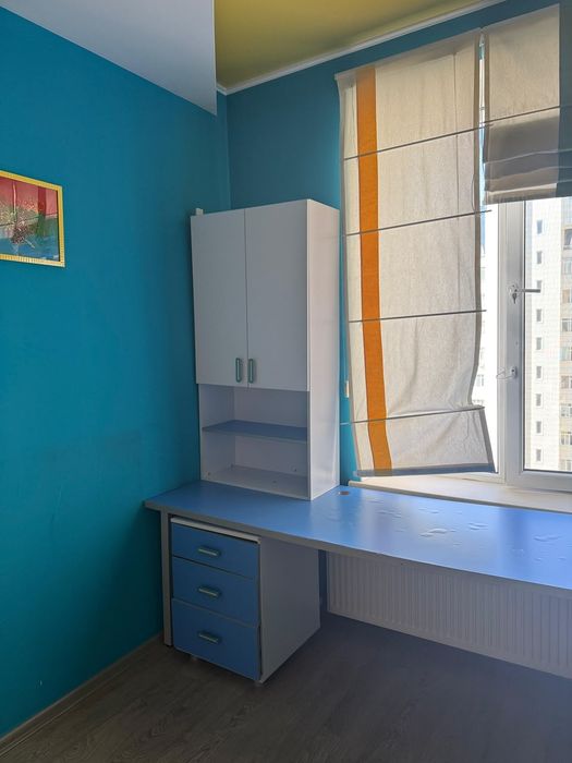 Продам кровать двухярусную