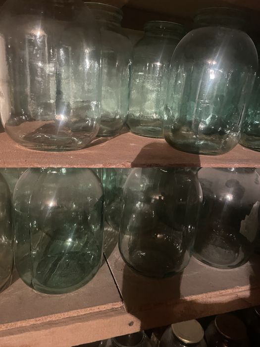 Б/у стеклянные 2 - х литровые банки