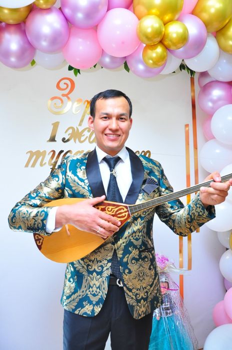 Ведущий , Креативный Тамада - цена от 200 000 тг.