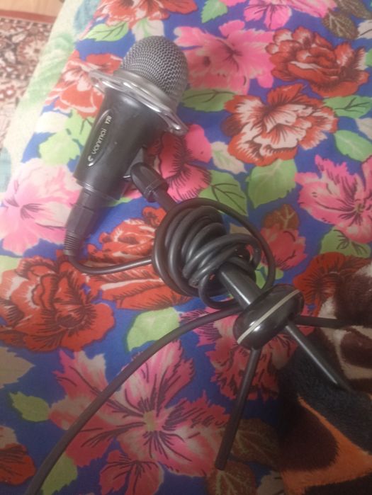 Микрофон для ноутбука срочно продам.