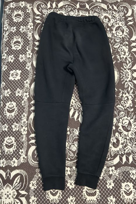 Pantaloni nike tech negri