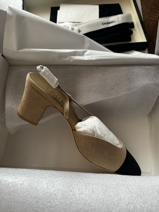Chanel обувки 38